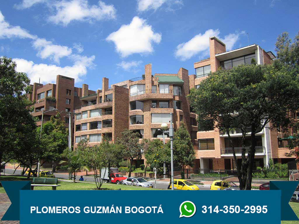 Plomeros a domicilio en Chico Bogotá